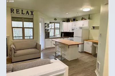 37071 Dubarko Rd #8, Sandy, OR 97055 - Photo 3