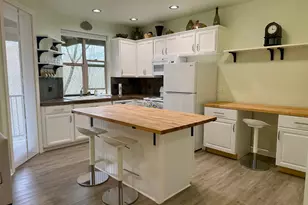 37071 Dubarko Rd, Sandy, OR 97055 - Photo 3