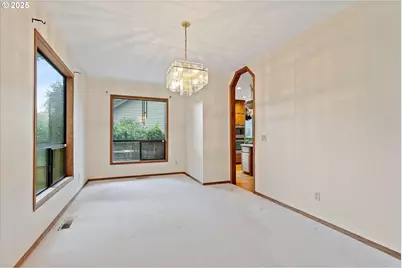 10125 SW 72nd Ave, Portland, OR 97223 - Photo 17