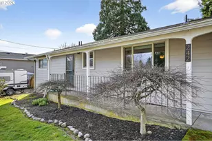 242 NW Ione St, Dundee, OR 97115 - Photo 5