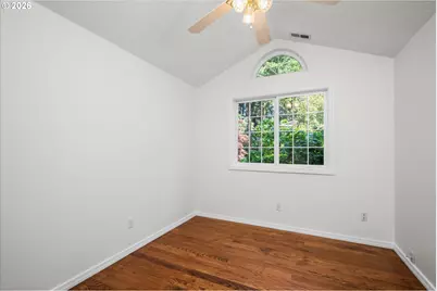 2331 Todd St, Eugene, OR 97405 - Photo 17