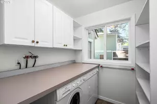 2331 Todd St, Eugene, OR 97405 - Photo 13