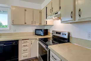 22805 SW Highland Dr, Sherwood, OR 97140 - Photo 17