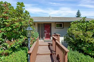 22805 SW Highland Dr, Sherwood, OR 97140 - Photo 3