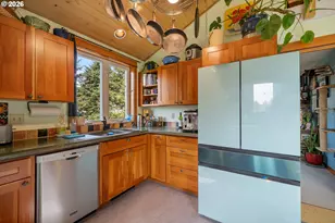 1055 Phelps St, Tillamook, OR 97141 - Photo 17