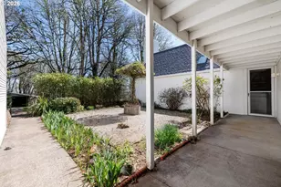 3251 SW Redmond Hill Rd, McMinnville, OR 97128 - Photo 37