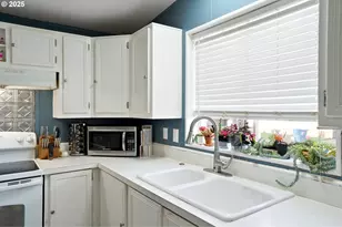 705 Stafford St, Aumsville, OR 97325 - Photo 7