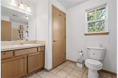 815 N Alexandra Dr, Newberg, OR 97132 - Photo 21