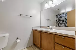 815 N Alexandra Dr, Newberg, OR 97132 - Photo 17