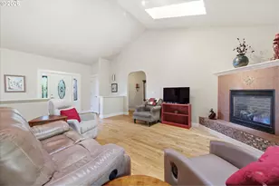410 NW Byers Ln, Dallas, OR 97338 - Photo 11