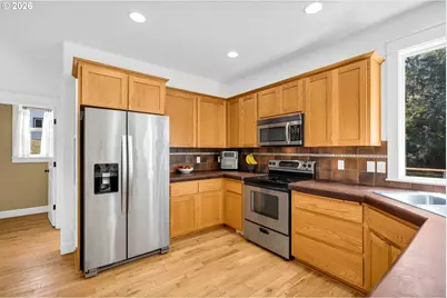 18111 NE 317th St, Yacolt, WA 98675 - Photo 9