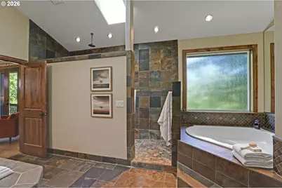 12125 NW Blackhawk Dr, Portland, OR 97229 - Photo 17