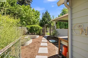 2592 N P Cir, Washougal, WA 98671 - Photo 41