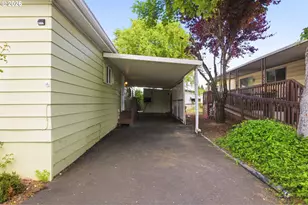 21100 NE Sandy Blvd, Fairview, OR 97024 - Photo 25