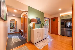 3010 Hendricks Hill Dr, Eugene, OR 97403 - Photo 5