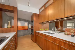 1500 SW 5th Ave, Portland, OR 97201 - Photo 19