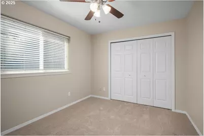 1112 SE Alika Ave, Hillsboro, OR 97123 - Photo 27