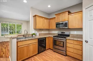 1112 SE Alika Ave, Hillsboro, OR 97123 - Photo 7