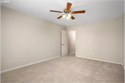 1112 SE Alika Ave, Hillsboro, OR 97123 - Photo 17