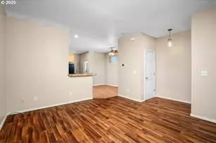 1112 SE Alika Ave, Hillsboro, OR 97123 - Photo 5