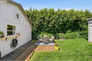 1023 B St, Washougal, WA 98671 - Photo 23