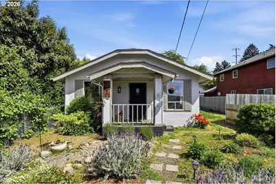 1023 B St, Washougal, WA 98671 - Photo 3
