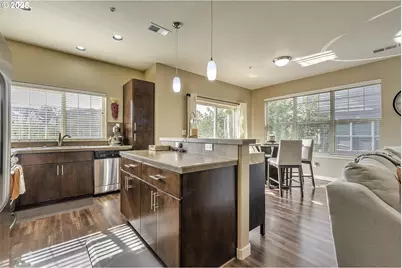 7959 NE Rockne Way, Hillsboro, OR 97006 - Photo 11