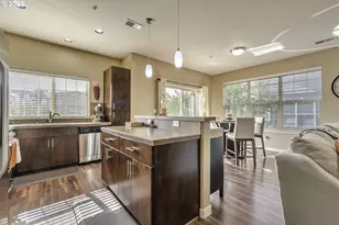 7959 NE Rockne Way, Hillsboro, OR 97006 - Photo 11