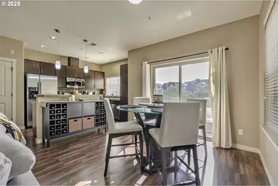 7959 NE Rockne Way, Hillsboro, OR 97006 - Photo 7