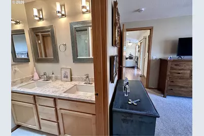 963 Hazelnut Ln, Springfield, OR 97478 - Photo 19