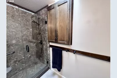 963 Hazelnut Ln, Springfield, OR 97478 - Photo 29