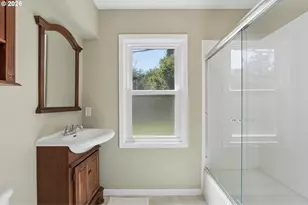 7920 SE Hawthorne Blvd, Portland, OR 97215 - Photo 27