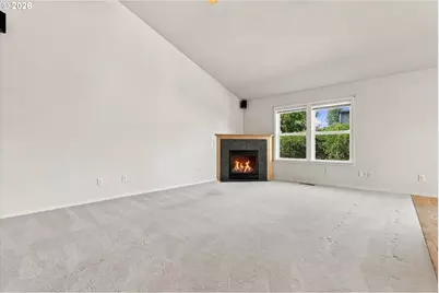 645 N Juniper Ct, Canby, OR 97013 - Photo 3
