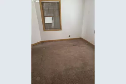 92394 G Rd, Astoria, OR 97103 - Photo 13