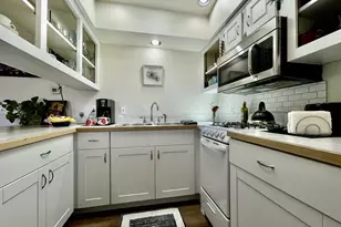 19921 Whaleshead Rd, Brookings, OR 97415 - Photo 17