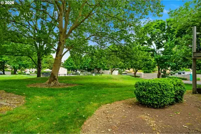 10121 SW Trapper Ter, Beaverton, OR 97008 - Photo 31