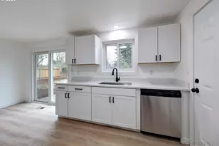 3075 NE Lancaster St, Corvallis, OR 97330 - Photo 7