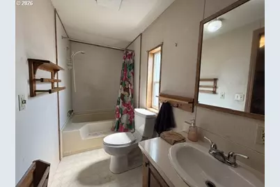 5284 Grange Rd, Roseburg, OR 97471 - Photo 11