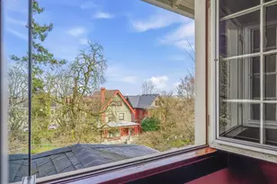 2386 NW Glisan St, Portland, OR 97210 - Photo 9