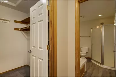 2390 NW Grenfell Loop, McMinnville, OR 97128 - Photo 13