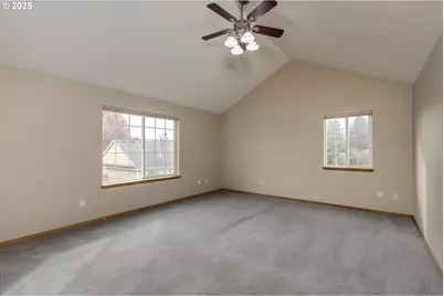 2390 NW Grenfell Loop, McMinnville, OR 97128 - Photo 11