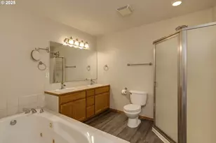 2390 NW Grenfell Loop, McMinnville, OR 97128 - Photo 13