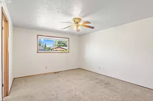 1740 Vanderbeck Ln, Woodburn, OR 97071 - Photo 19