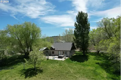 43151 Eagle Ln, Burns, OR 97720 - Photo 5