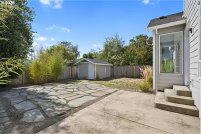 5236 SE Henderson St, Portland, OR 97206 - Photo 35