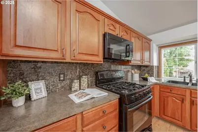 9608 NE 30th Ct, Vancouver, WA 98665 - Photo 27