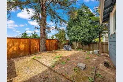 940 10th Ave, Seaside, OR 97138 - Photo 23