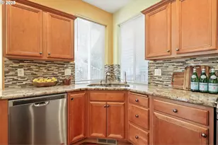 5200 NW 126th Terrace, Portland, OR 97229 - Photo 9