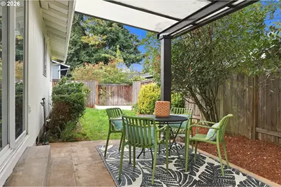 19461 SW Euclid Ln, Beaverton, OR 97003 - Photo 33