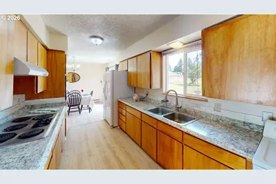 965 SW Pucker Huddle Rd, White Salmon, WA 98672 - Photo 9